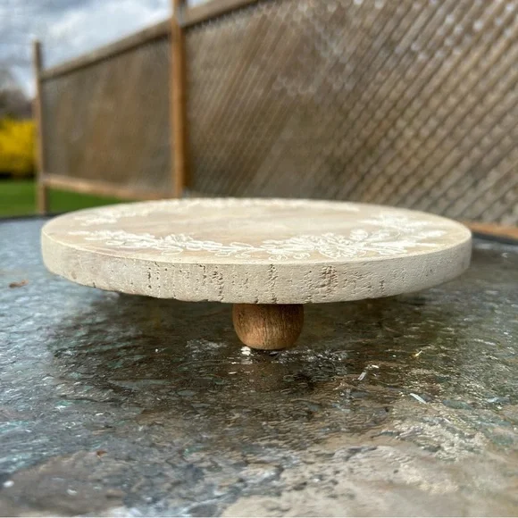 Elegant Wooden Decorative Plate - Picture 7 of 9